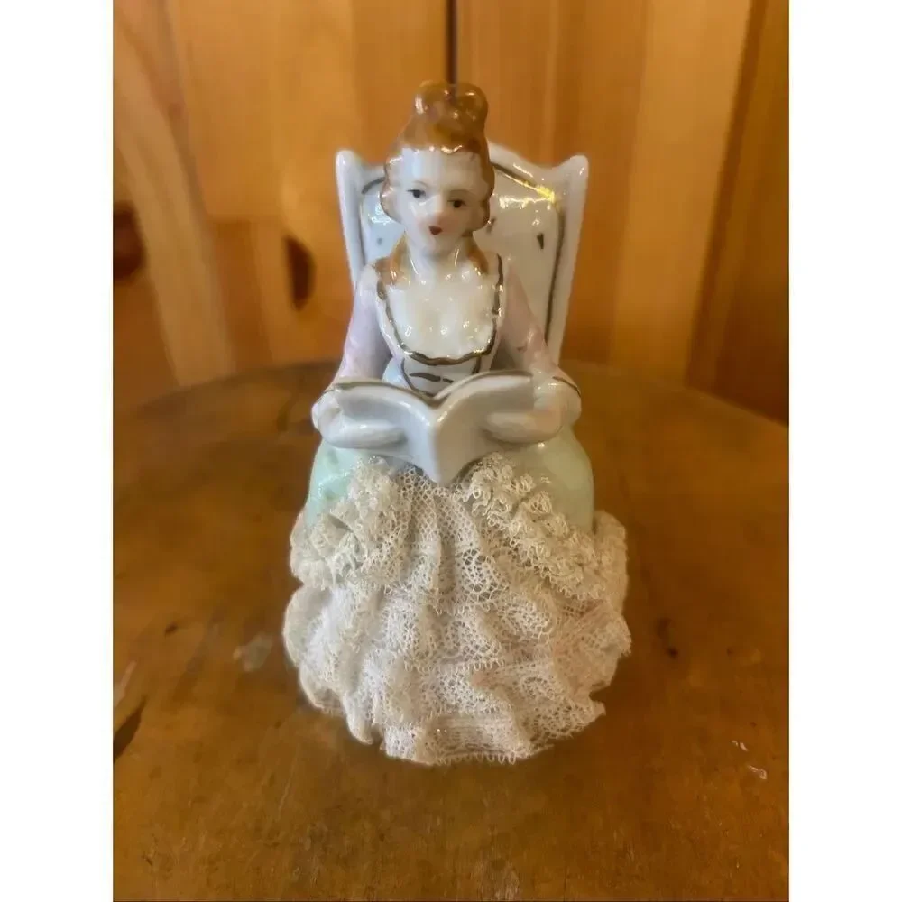 Tilso vintage Victorian porcelain figure Japan (5870)